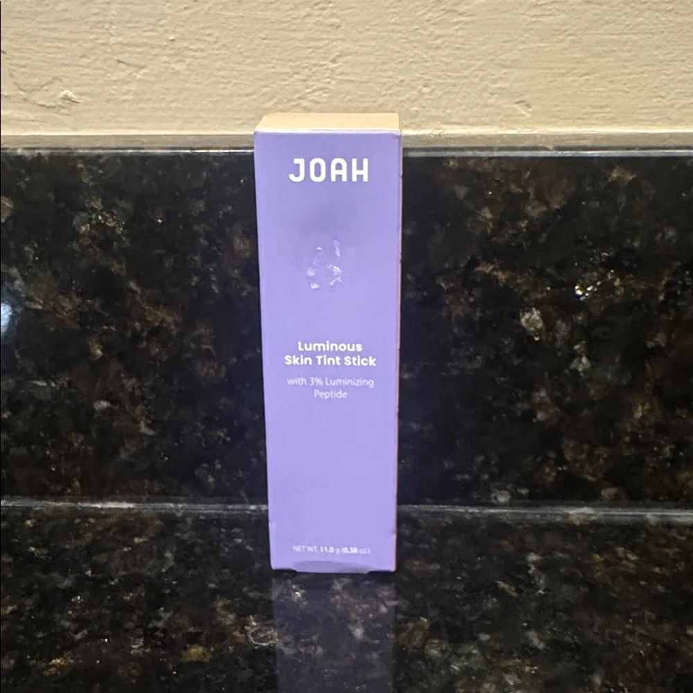 FC050 JOAH Crystal Glow Luminous Skin Tint Stick - Fair Light Cool‎